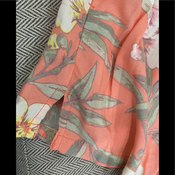 American Eagle Shorts - Picture 3 of 8